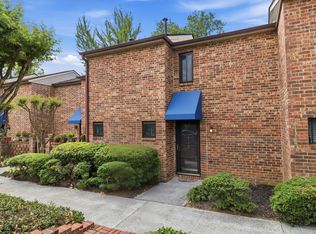 2252 Pernoshal Ct, Atlanta, GA 30338