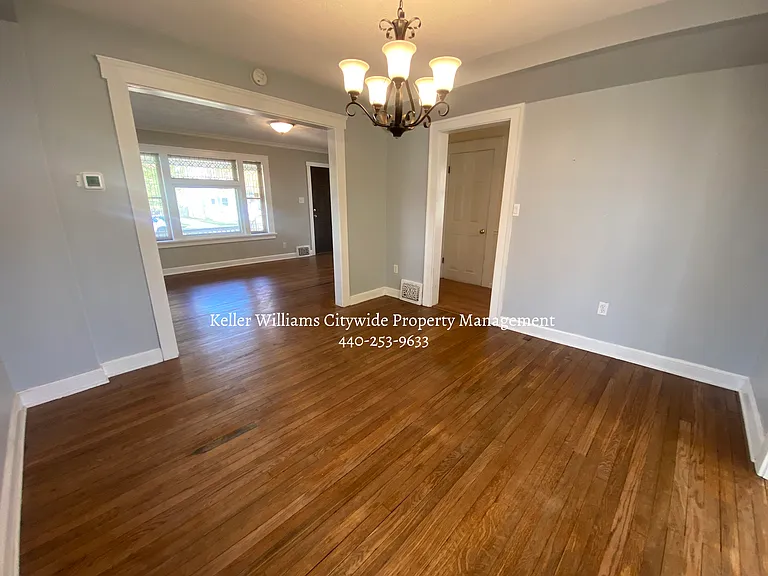 2182 Carabel Ave — Photo 8