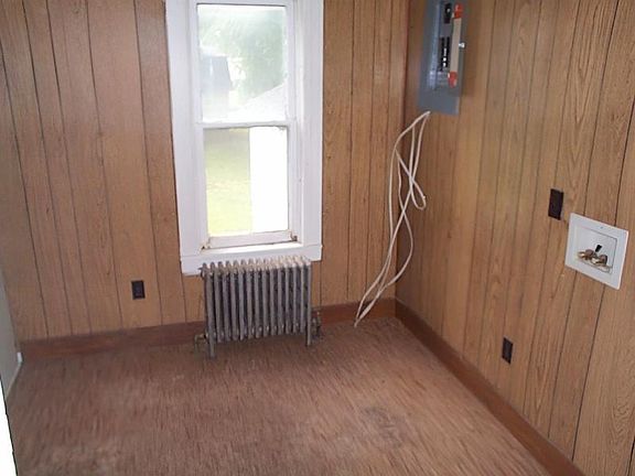 4th image of 6340 Houghton St