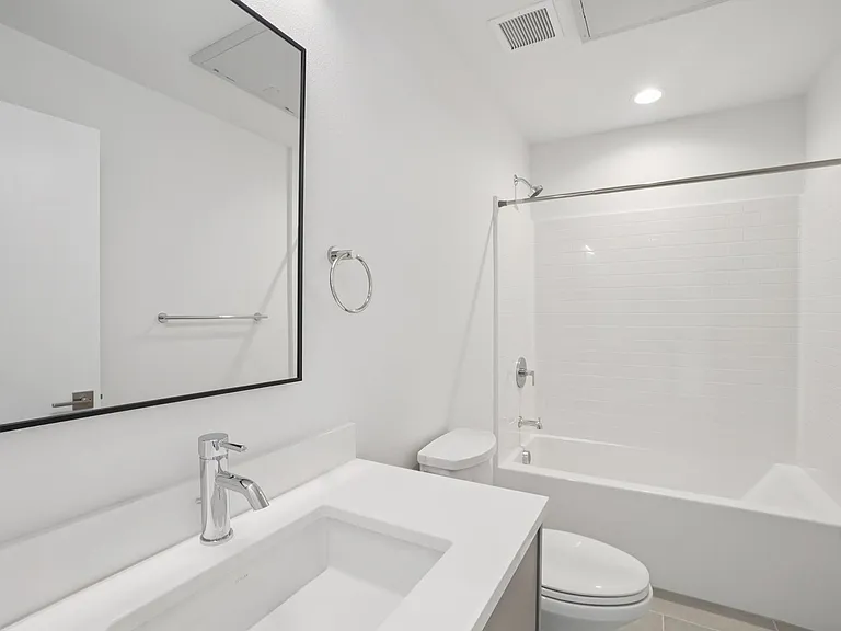 Boxcar Commons - Modern Living in Central Beaverton — Photo 74