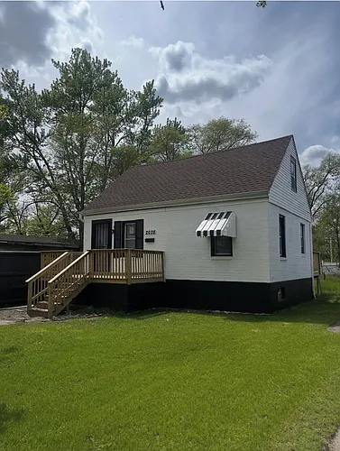 2028 Martin Luther King Dr Photo 1