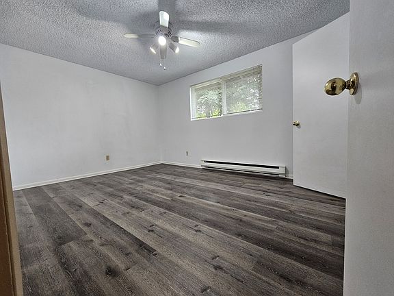 5th image of 21319 58th Ave W