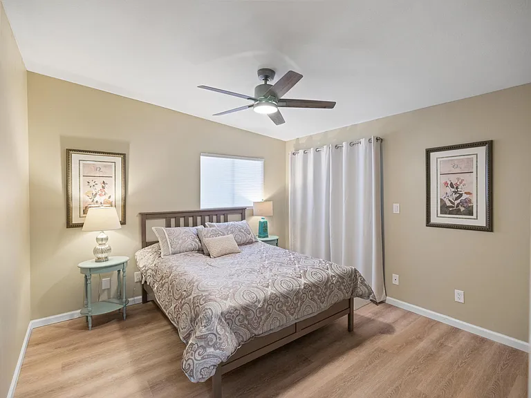 Queen Bedroom with patio door