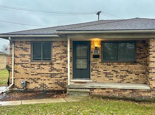 28900 Little Mack Ave, Saint Clair Shores, MI 48081