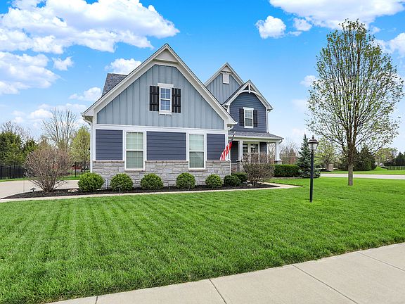 3rd image of 7539 Sly Fox Dr
