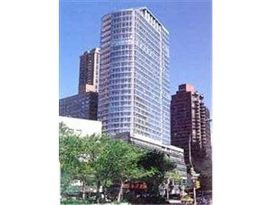 Rented by Douglas Elliman | media 17