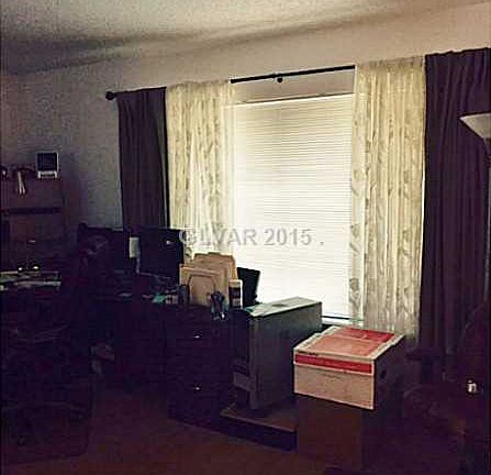 4th image of 1901 Chickasaw Dr