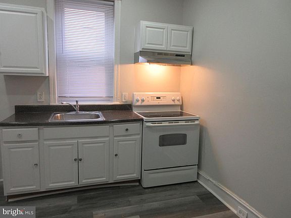 5th image of 3646 N 8th St