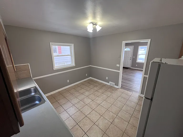 129 Kleber Ave — Photo 7