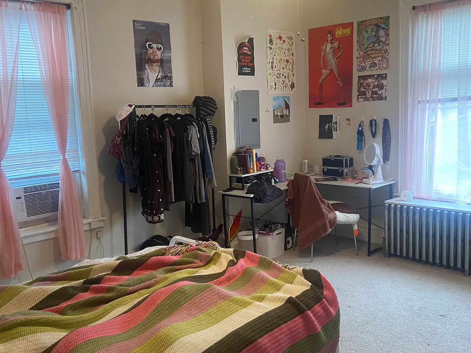 2 bed, 900 sqft, $1,350 — Photo 3