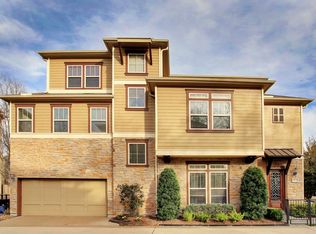 922A Fisher St, Houston, TX 77018
