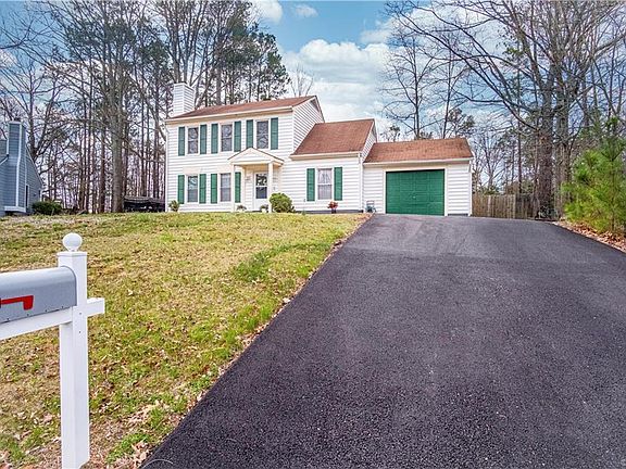 2nd image of 4910 Green Run Ct