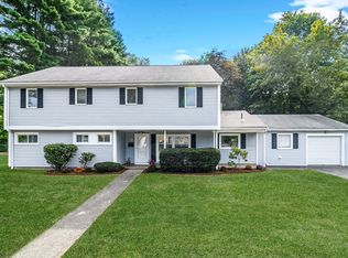 9 Liberty St, Natick, MA 01760