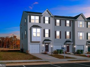 36085 Fawn Ln, Locust Grove, VA 22508