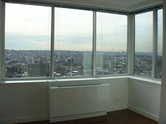 Rented by Hillel Realty Group | media 24