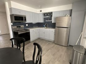 3232 N 66th St, Scottsdale, AZ
