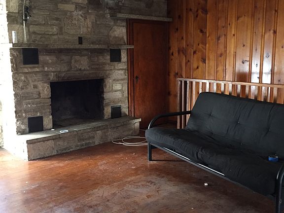 Living room with fireplace