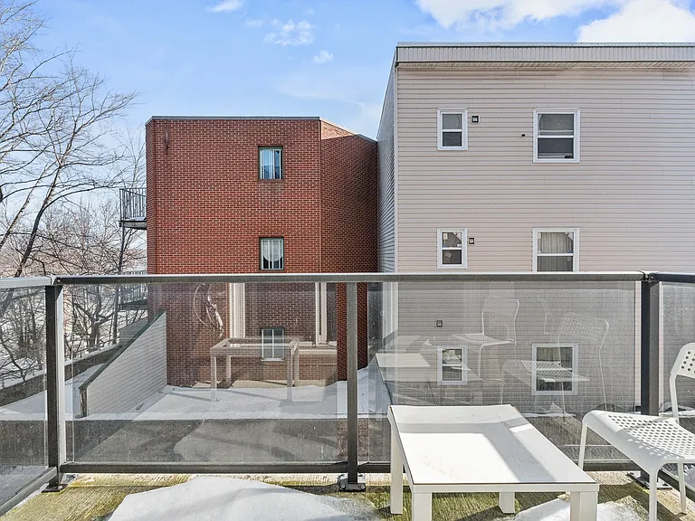 3569 Dutch Village Rd — Photo 12