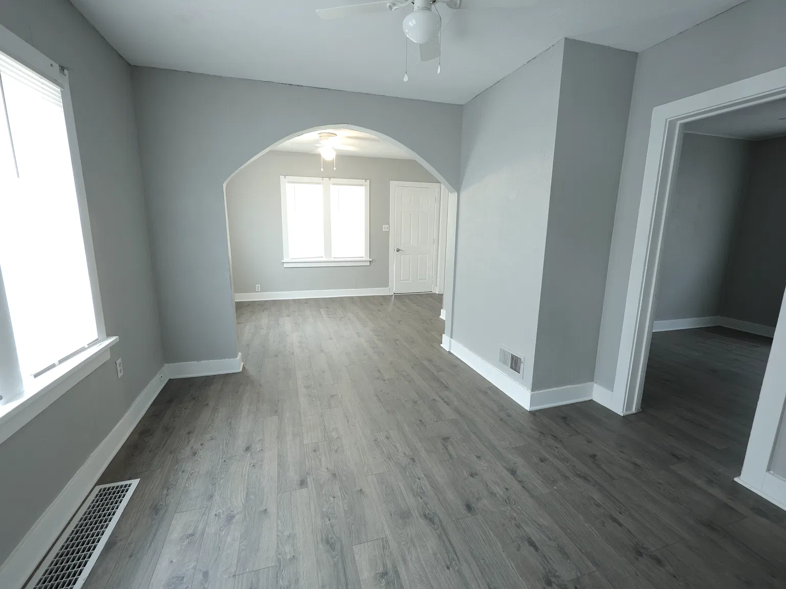 3 bed, 1728 sqft, $1,200 — Photo 3