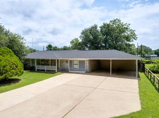 109 County Road 1224, Mount Pleasant, TX 75455