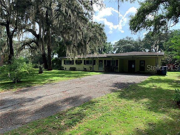 3rd image of 4840 Mockingbird Dr