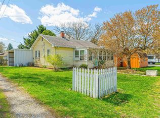 206 Shockey St, Elkhart, IL 62634