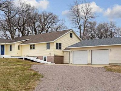 14308 110th St, Hanska, MN, 56041