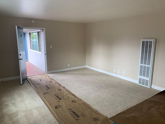 3rd image of 3528 Agate Dr APT 5