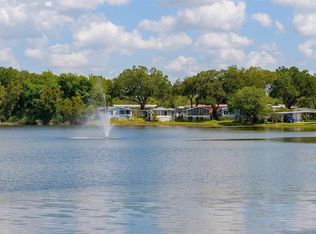 15435 Lakeshore Villas St, Tampa, FL 33613