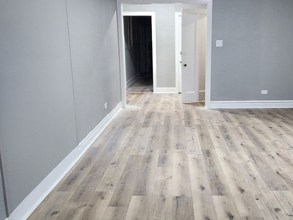 2nd image of 8017 S Maryland Ave