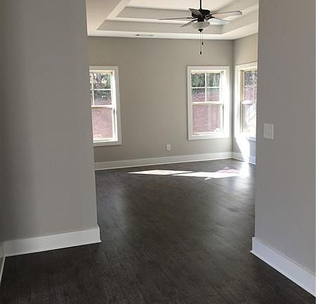 4th image of 108 Stonedell Dr