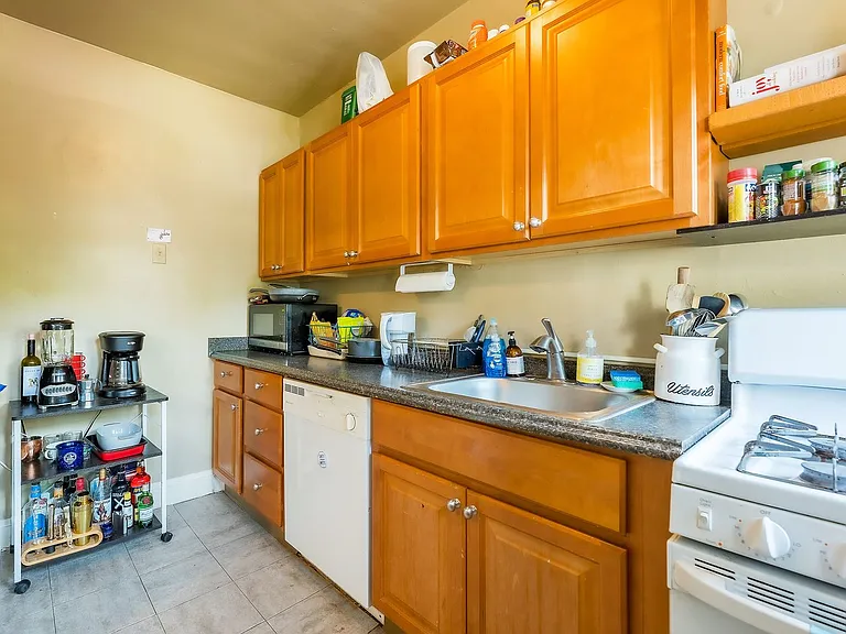 3624 S St NW — Photo 10