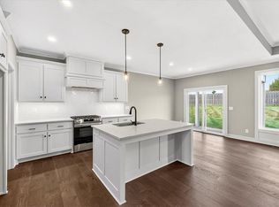 25064 W 94th Ter, Lenexa, KS 66227