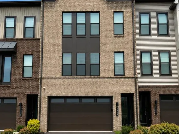 2615 Jetstream Rd, Herndon, VA 20171