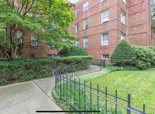 2802 Devonshire Pl NW, Washington, DC 20008