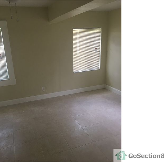 1st image of 745 NW 15th Way