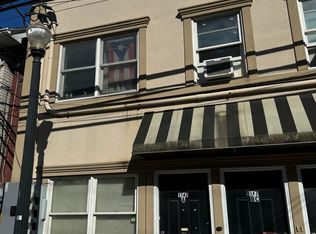 1147 E 4th St #1, Bethlehem, PA 18015