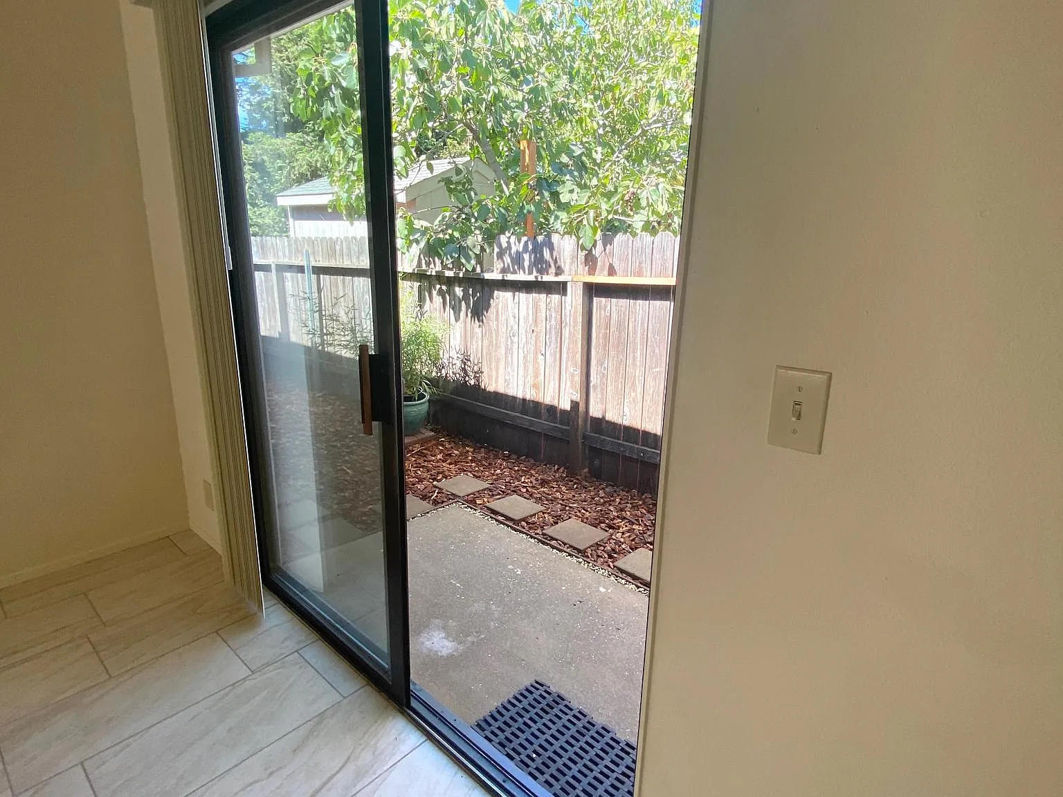 2810 Pope Ave — Photo 4
