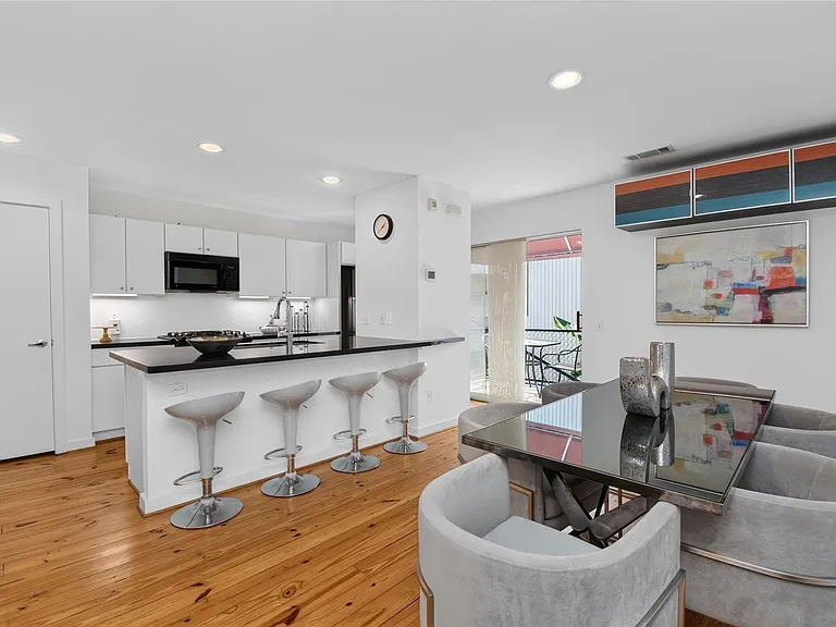 6916 Yellowstone Way Dr — Photo 17