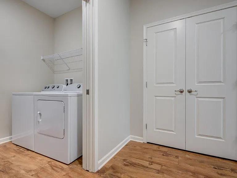 The Marquis at the Woods Apartment Homes — Photo 11