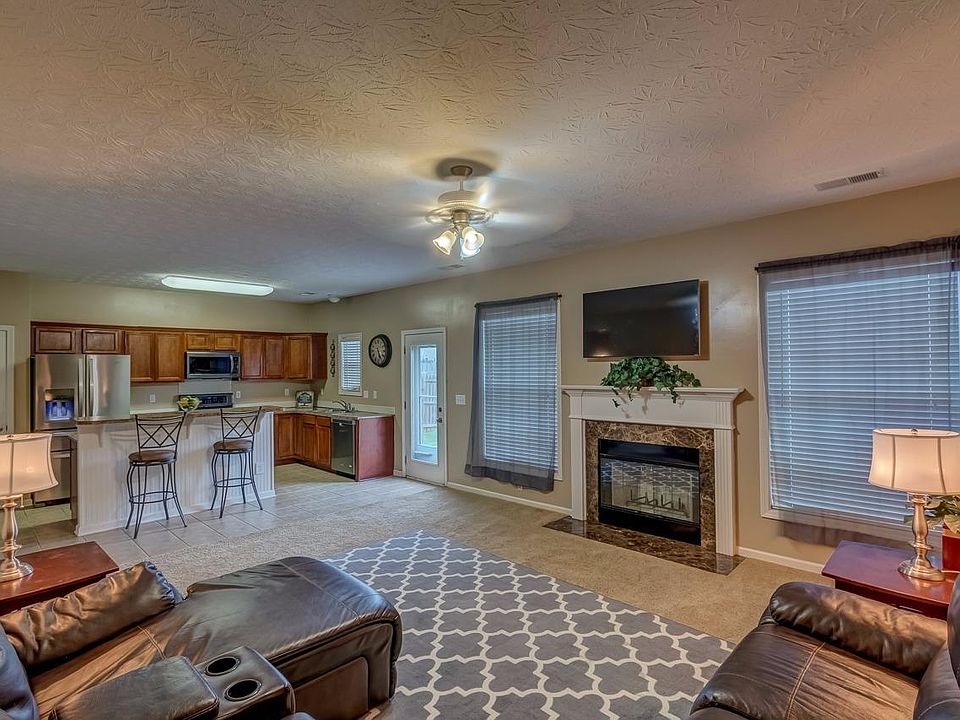 1st image of 2625 Rockaway Pl