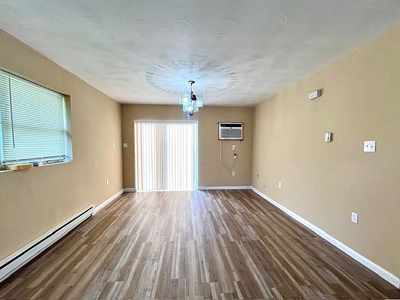 4th image of 1213 Lori Ln #1213