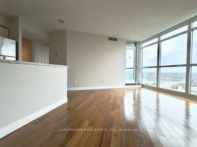 28 Harrison Garden Blvd #2005 — Photo 17