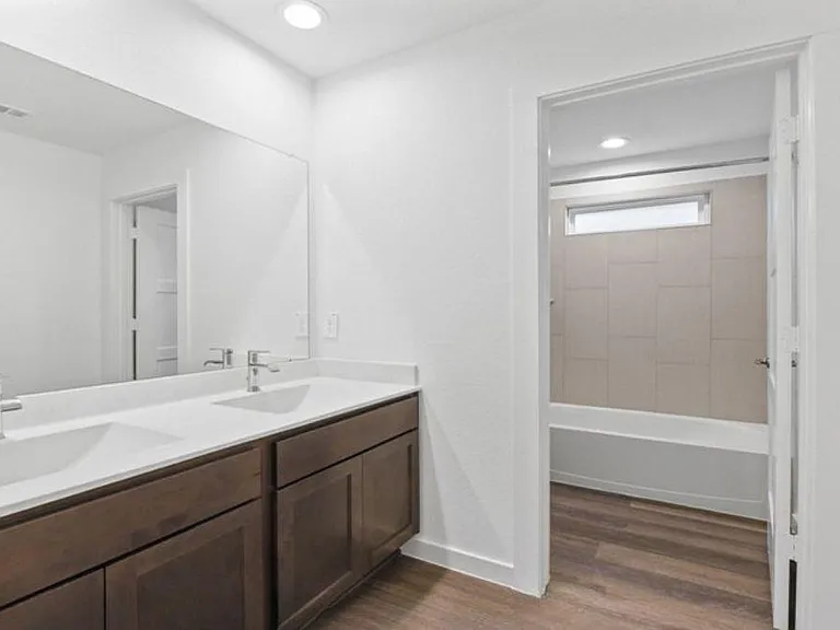 9308 Gossamer St — Photo 7