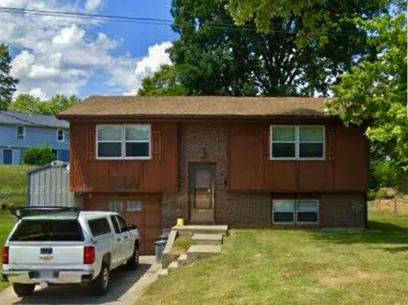 702 Rosamund St, Jackson, MO 63755
