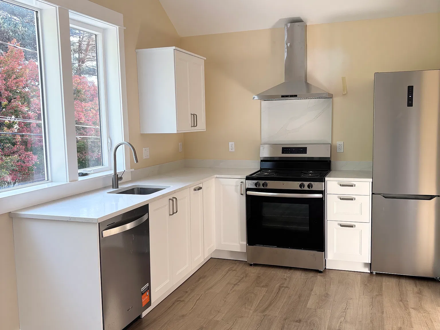 1 bed, $1,800 — Photo 4