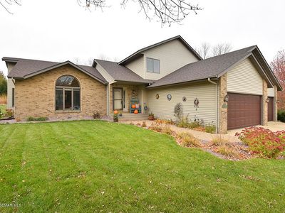 1645 Wedgewood Dr NE, Owatonna, MN, 55060