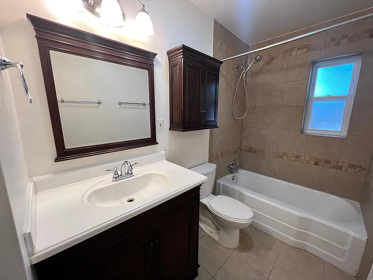 5906 Aspen Ave NE — Photo 8