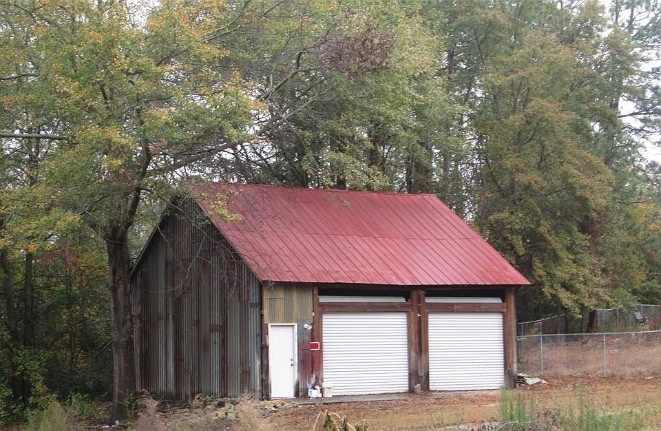 2nd image of 265 Piney Heights Rd