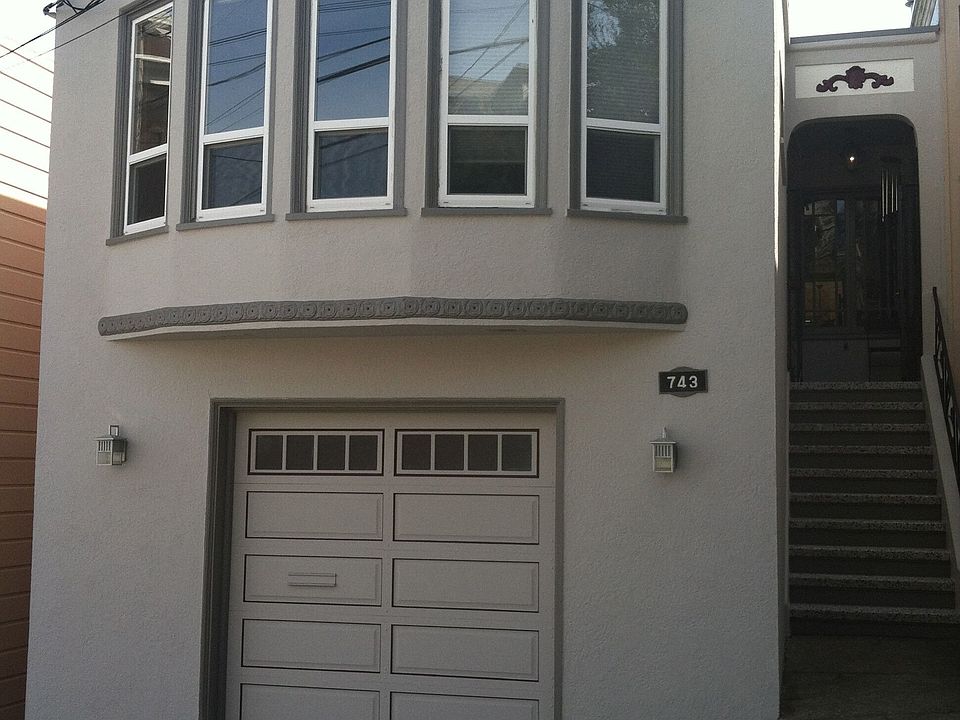 1st image of 743 Carolina St